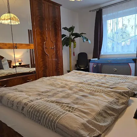 Dornbusch - Ruhige Stadtrandlage Appartement *